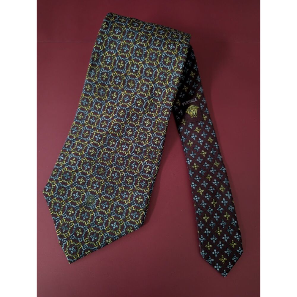 Gianni Versace Mens Silk Tie Vintage Italian Medusa Lattice Pattern